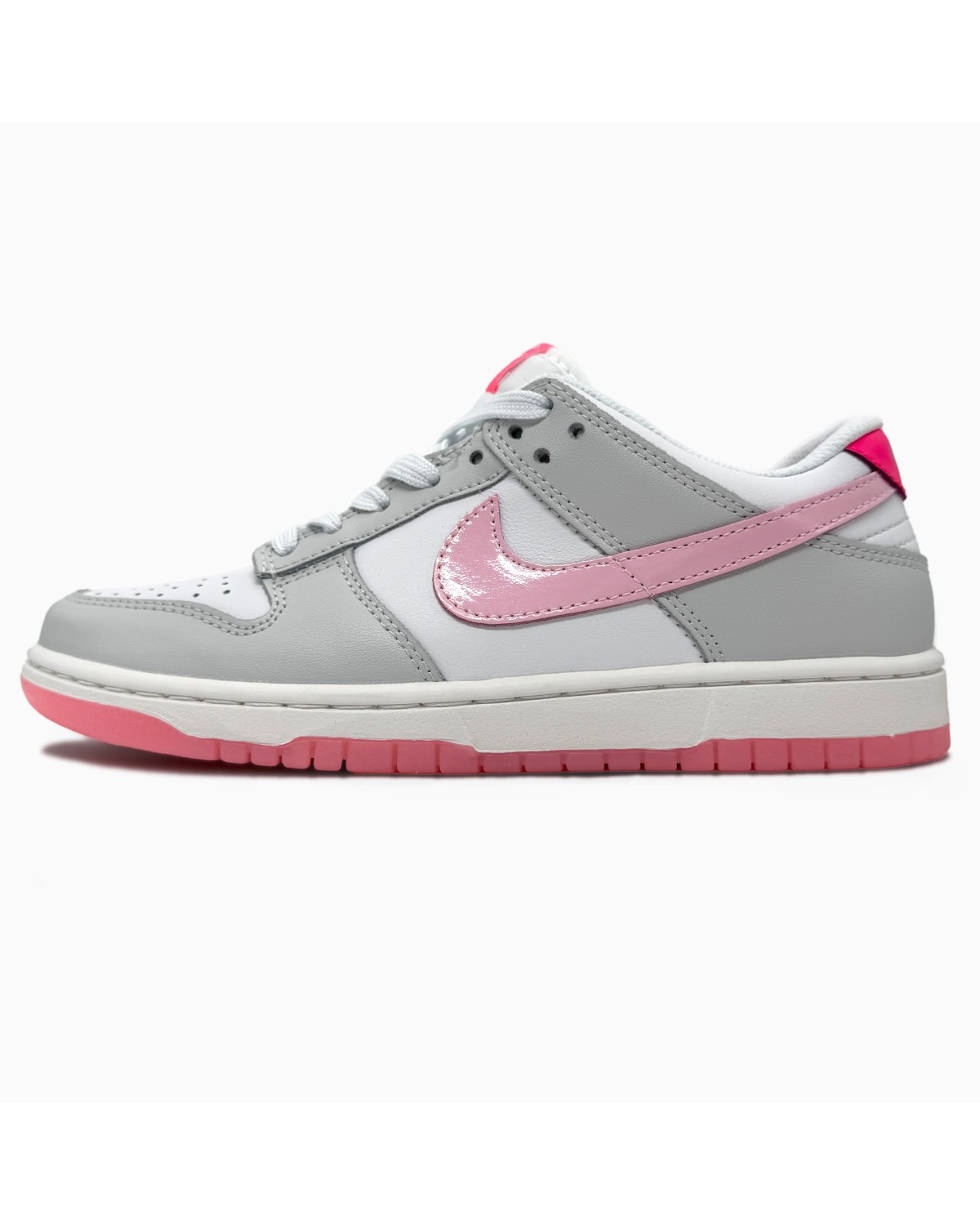 Nike SB Dunk Low Grey/White/Pink