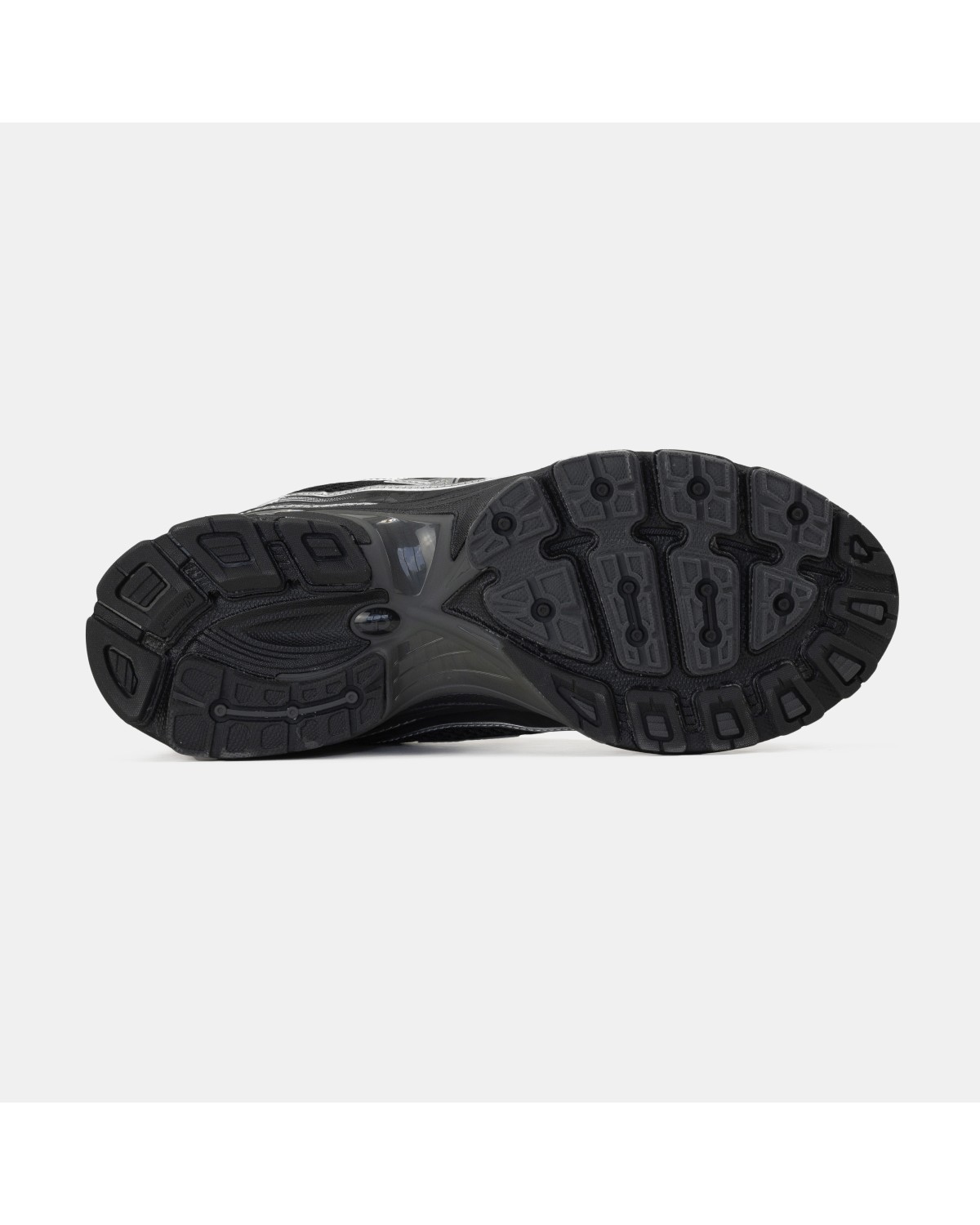 New Balance 740 Black White