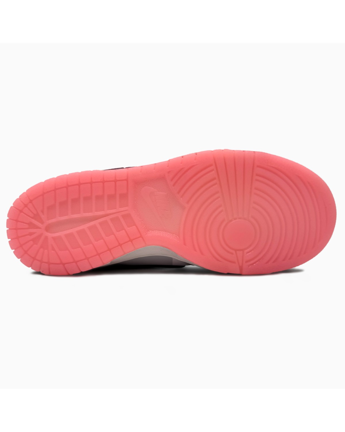 Nike SB Dunk Low Grey/White/Pink