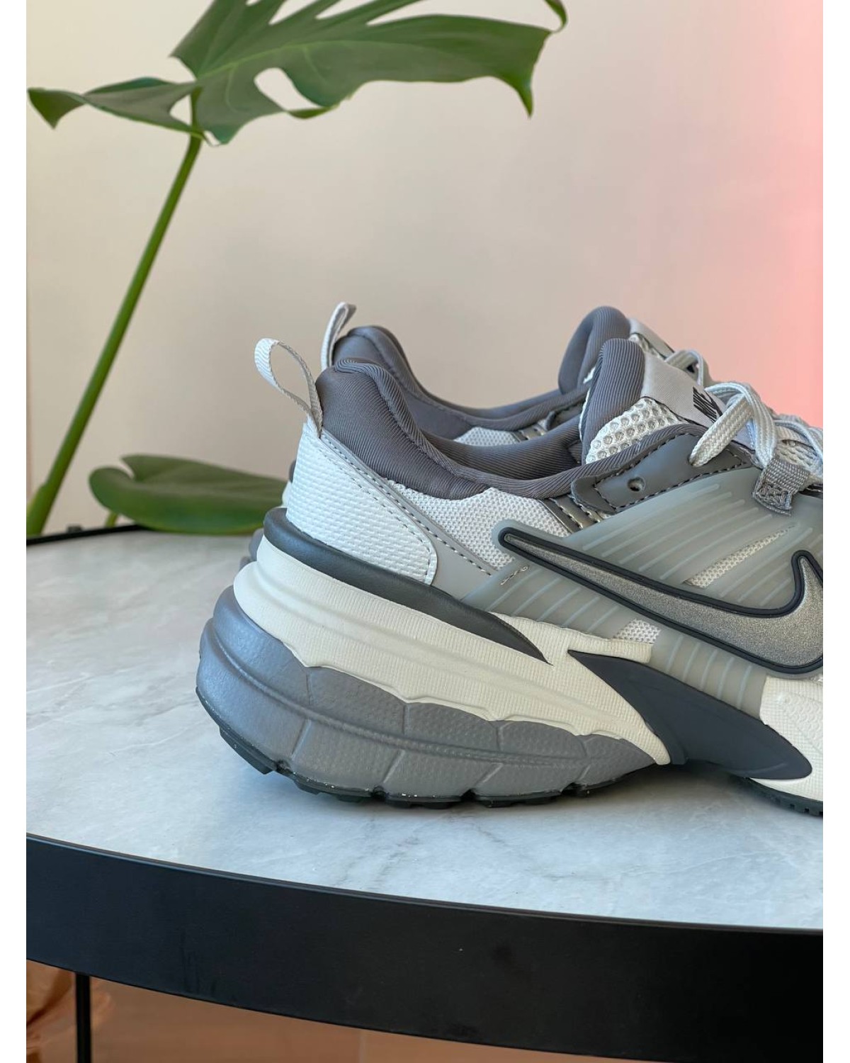 Nike V2K Run Pure Platinum Wolf Grey FD0736-003
