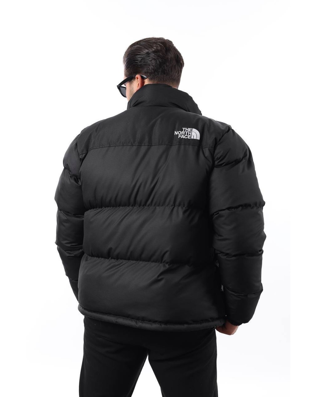 Водовідштовхувальна куртка The North Face  чорна