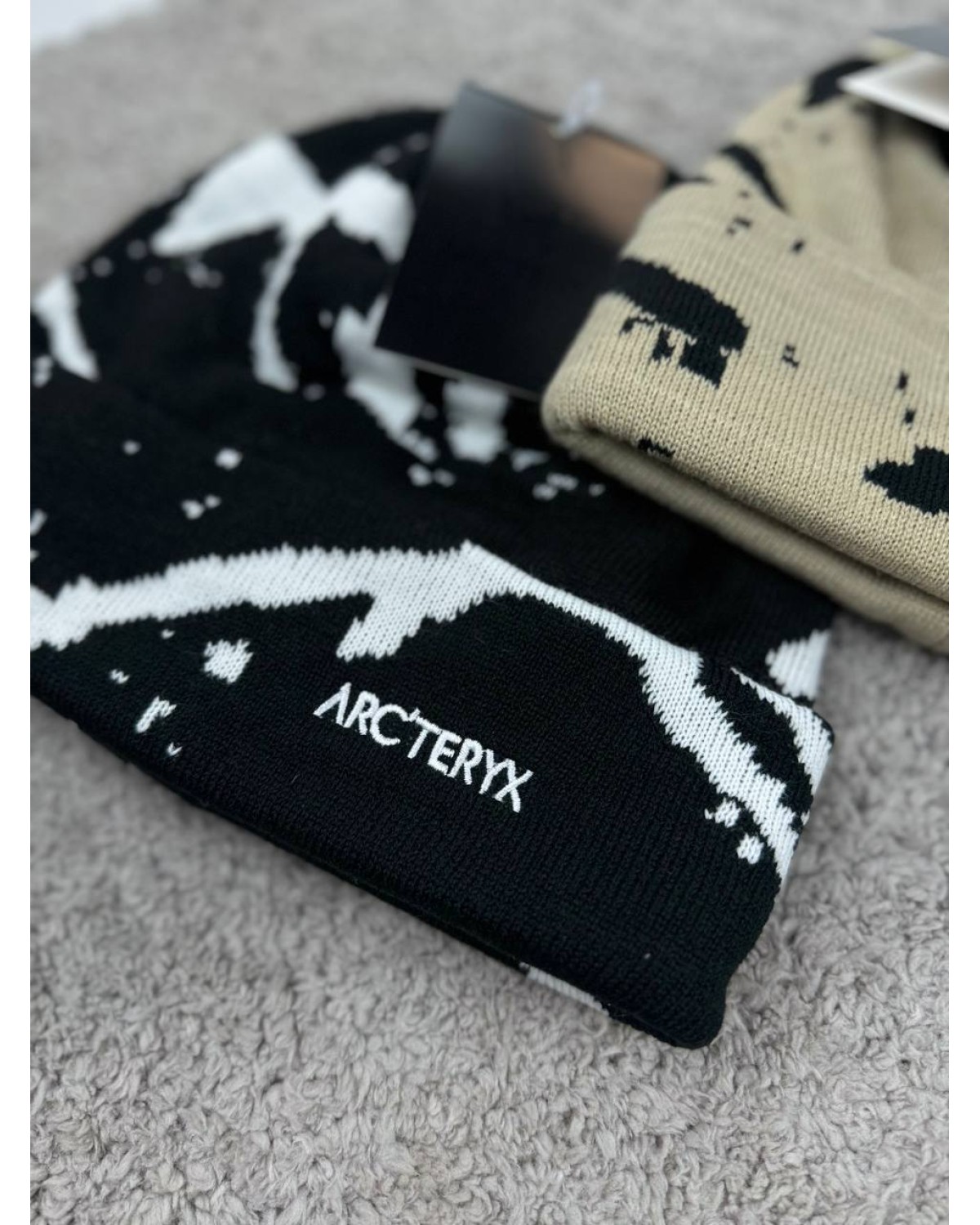 Шапка Arcteryx