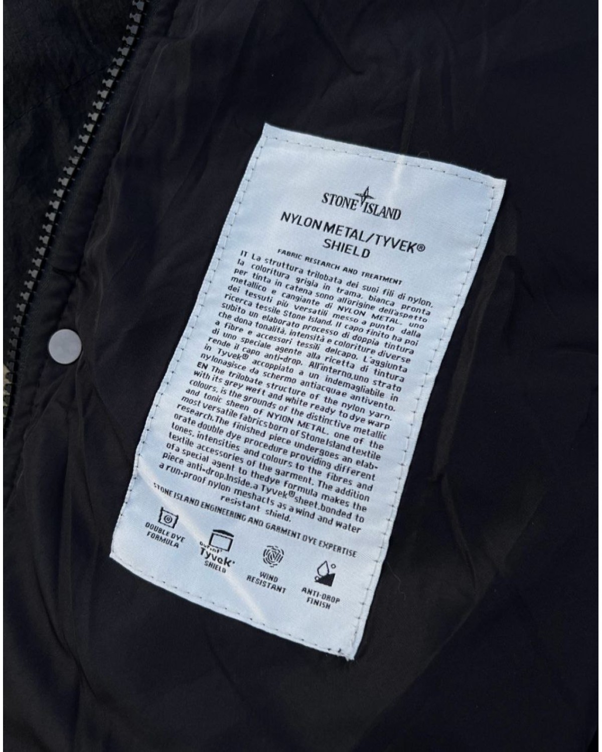 Куртка Stone Island Nylon Metal Tyvek Shield чорна