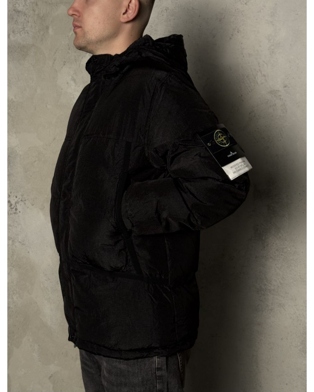 Куртка Stone Island Nylon Metal Tyvek Shield чорна