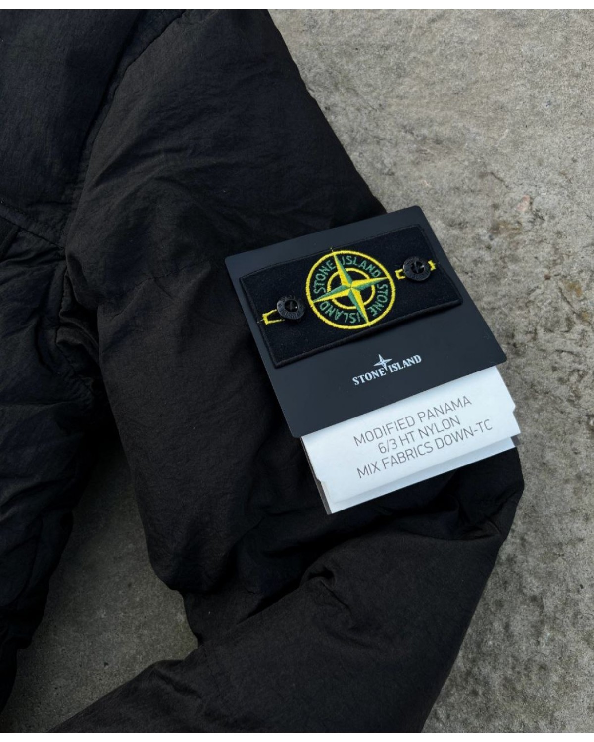 Куртка Stone Island Nylon Metal Tyvek Shield чорна