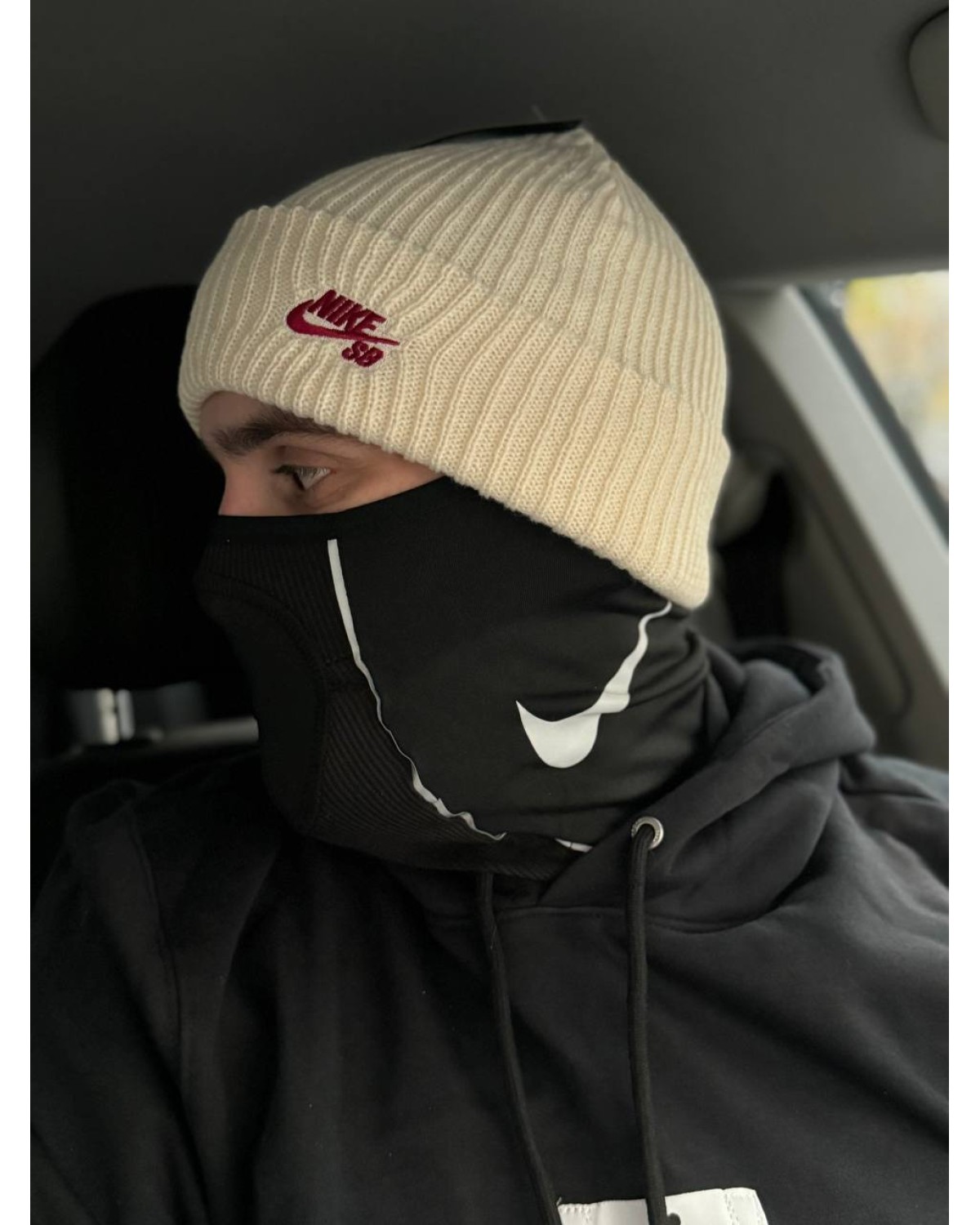 Шапка Nike Acg бежева