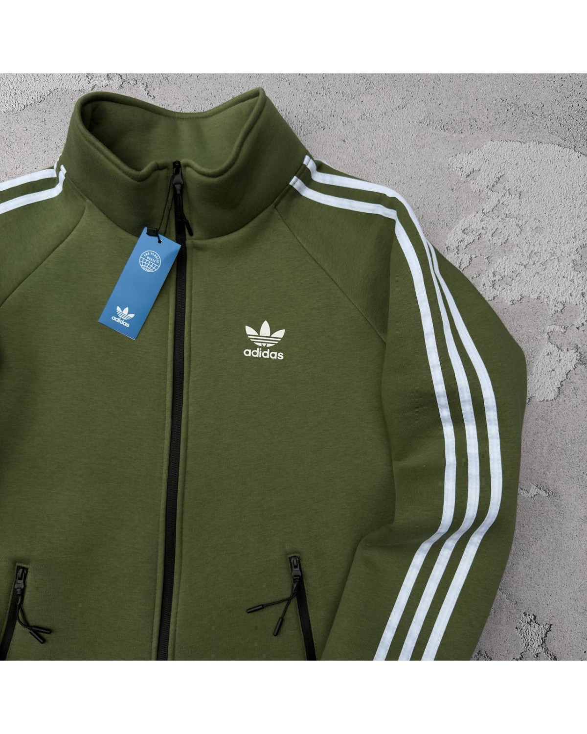 Олімпійка Adidas хакі