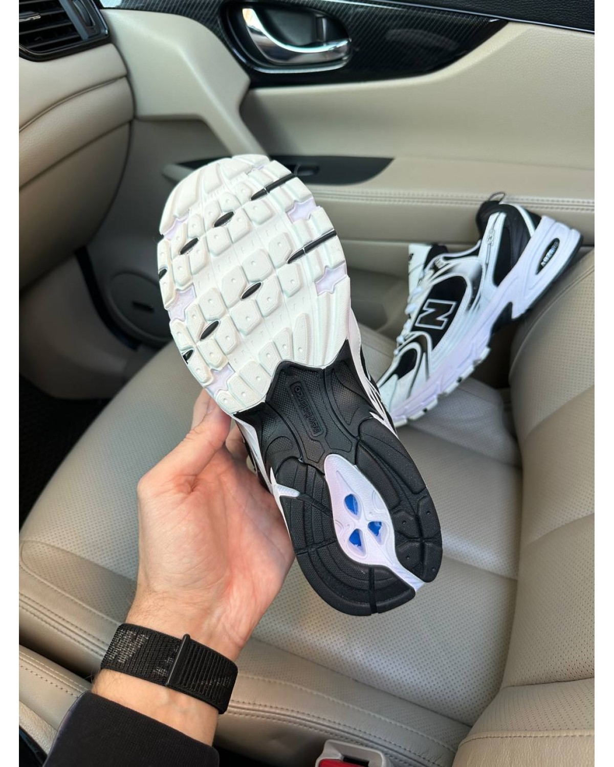 New Balance 530 White Black Fur