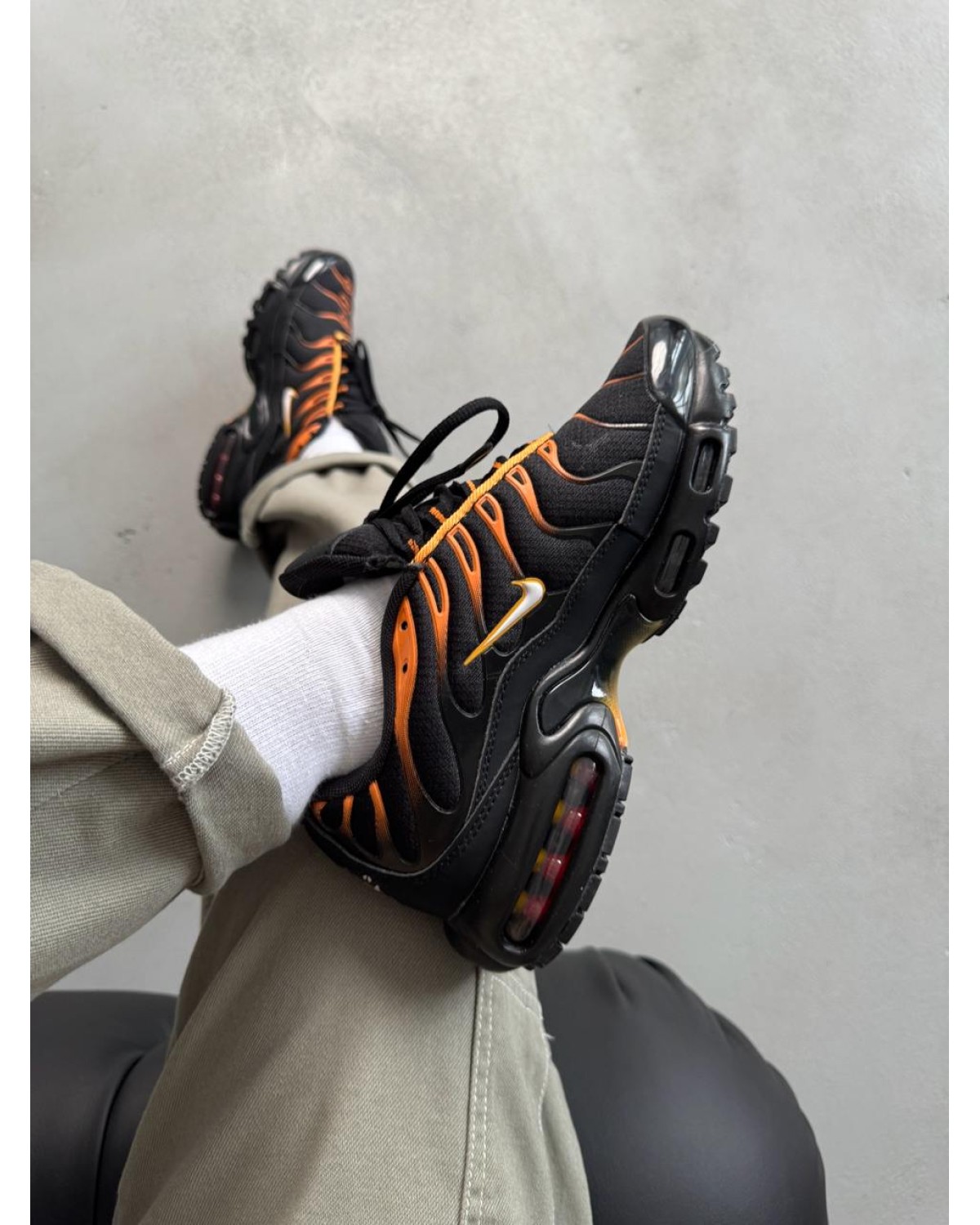 Nike Air Max TN Plus Black/Orange