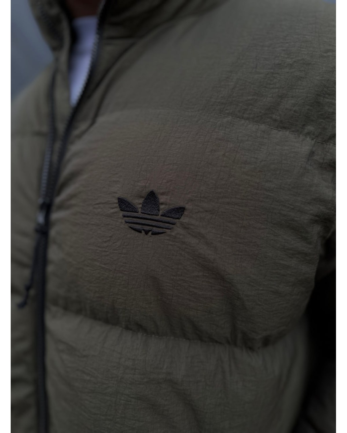 Пуховик Adidas хакі