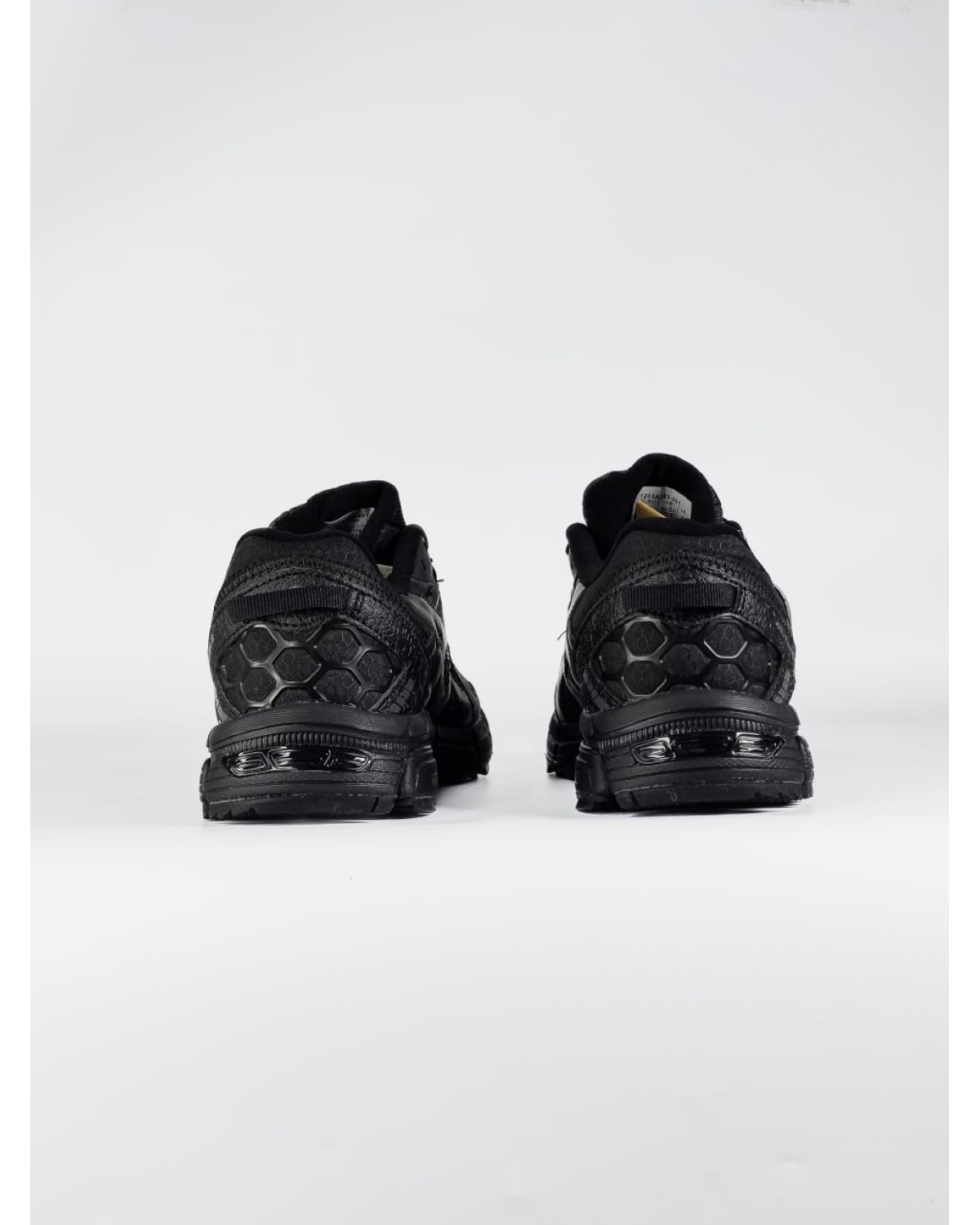 Asics Gel Kahana 8 termo Black-Gray