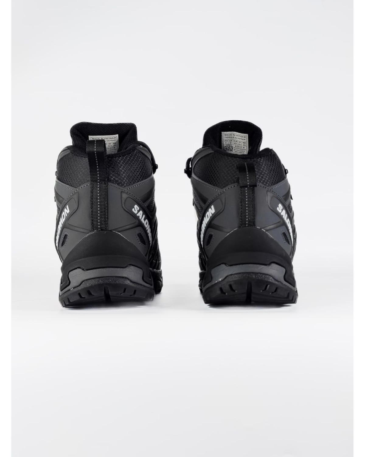 Salomon X Ultra Pioneer Black-Grey Fur