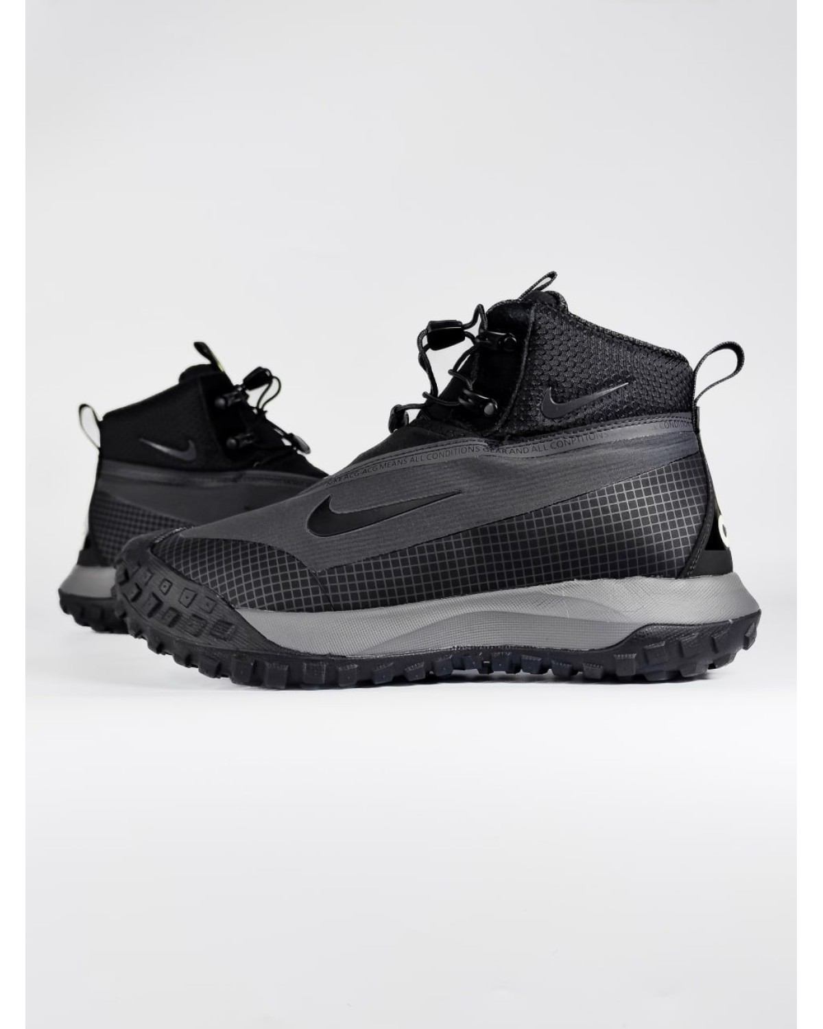 Nike ACG Mountain Fly Gore-Tex Fur Black/Grey