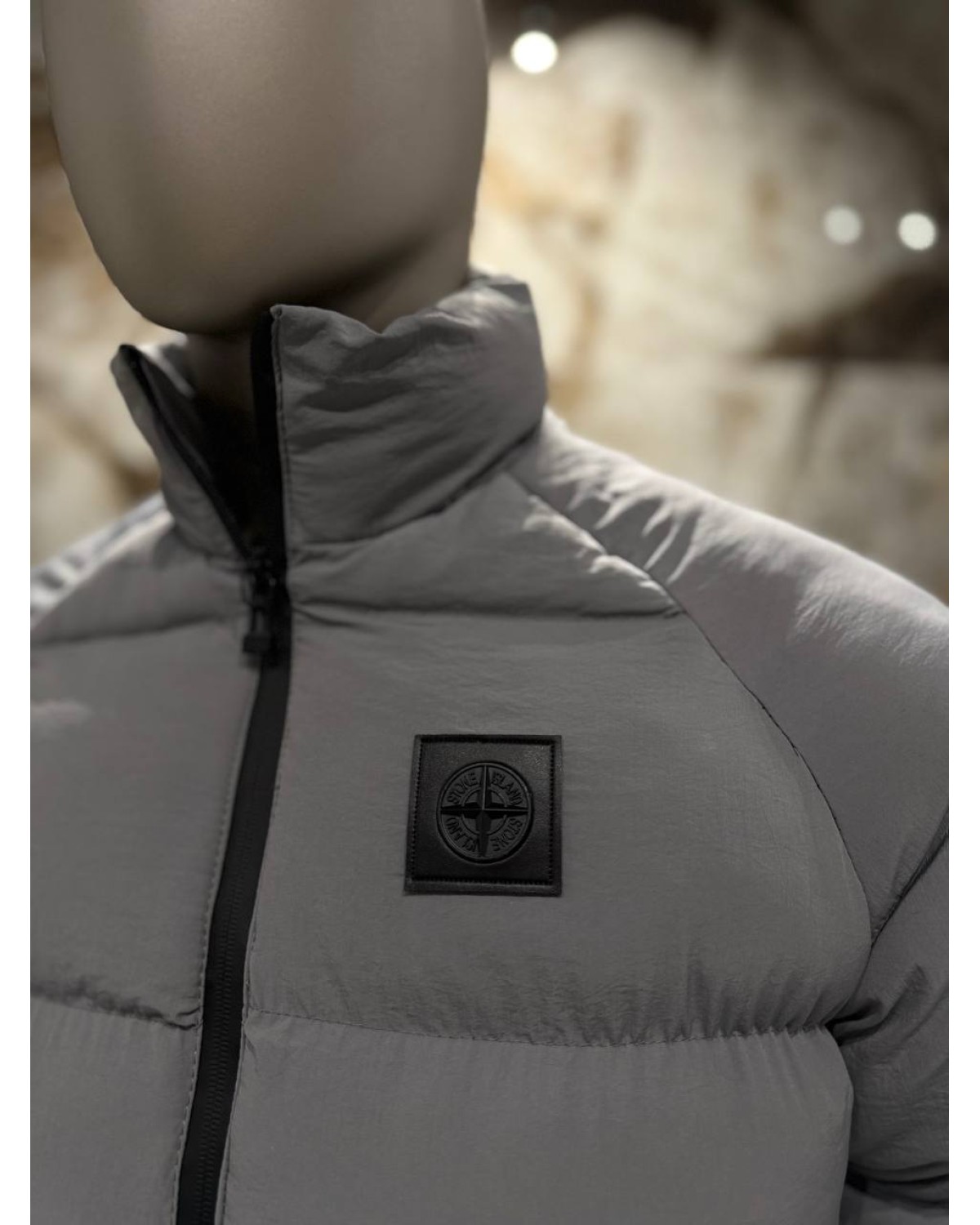 Водовідштовхувальна куртка Stone Island сіра