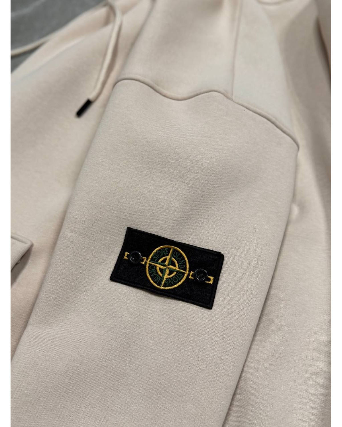 Костюм Stone Island  бежевий