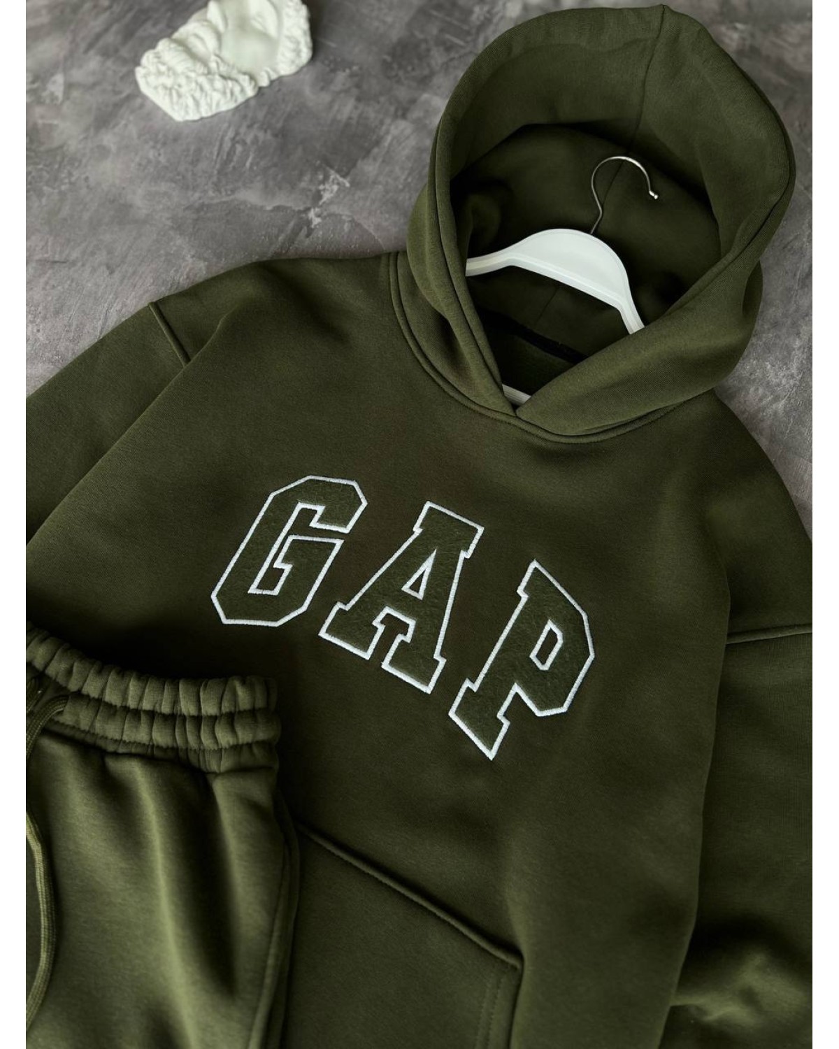 Костюм Gap оливковий