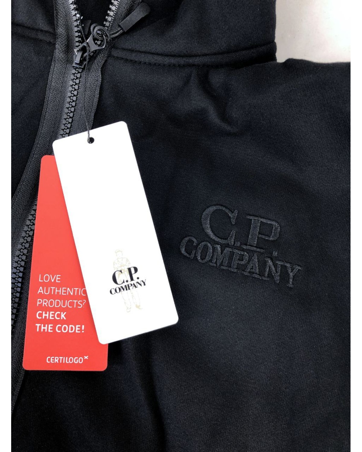 Зіп - худі C.P. Company  чорне