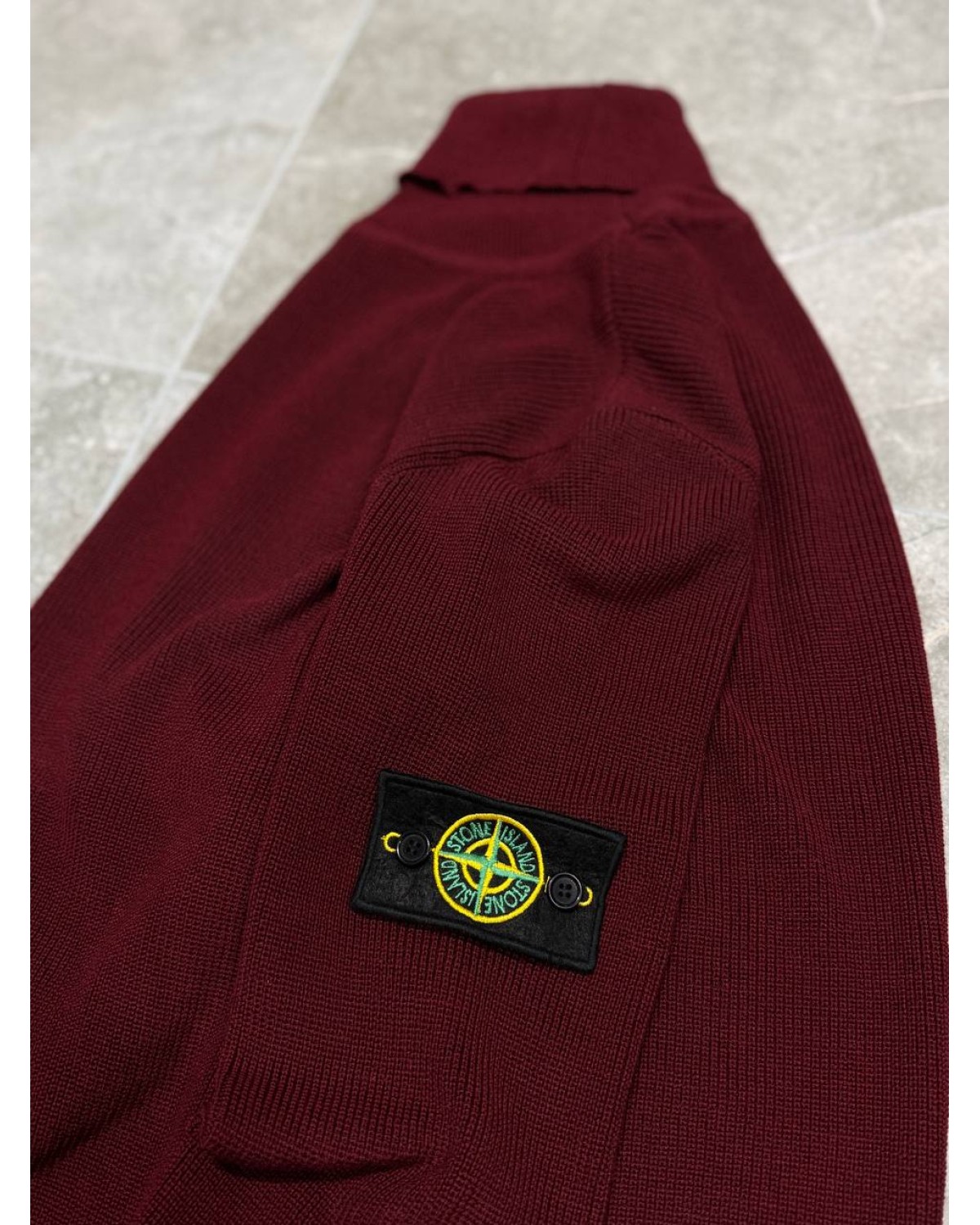 Светер Stone Island червоний