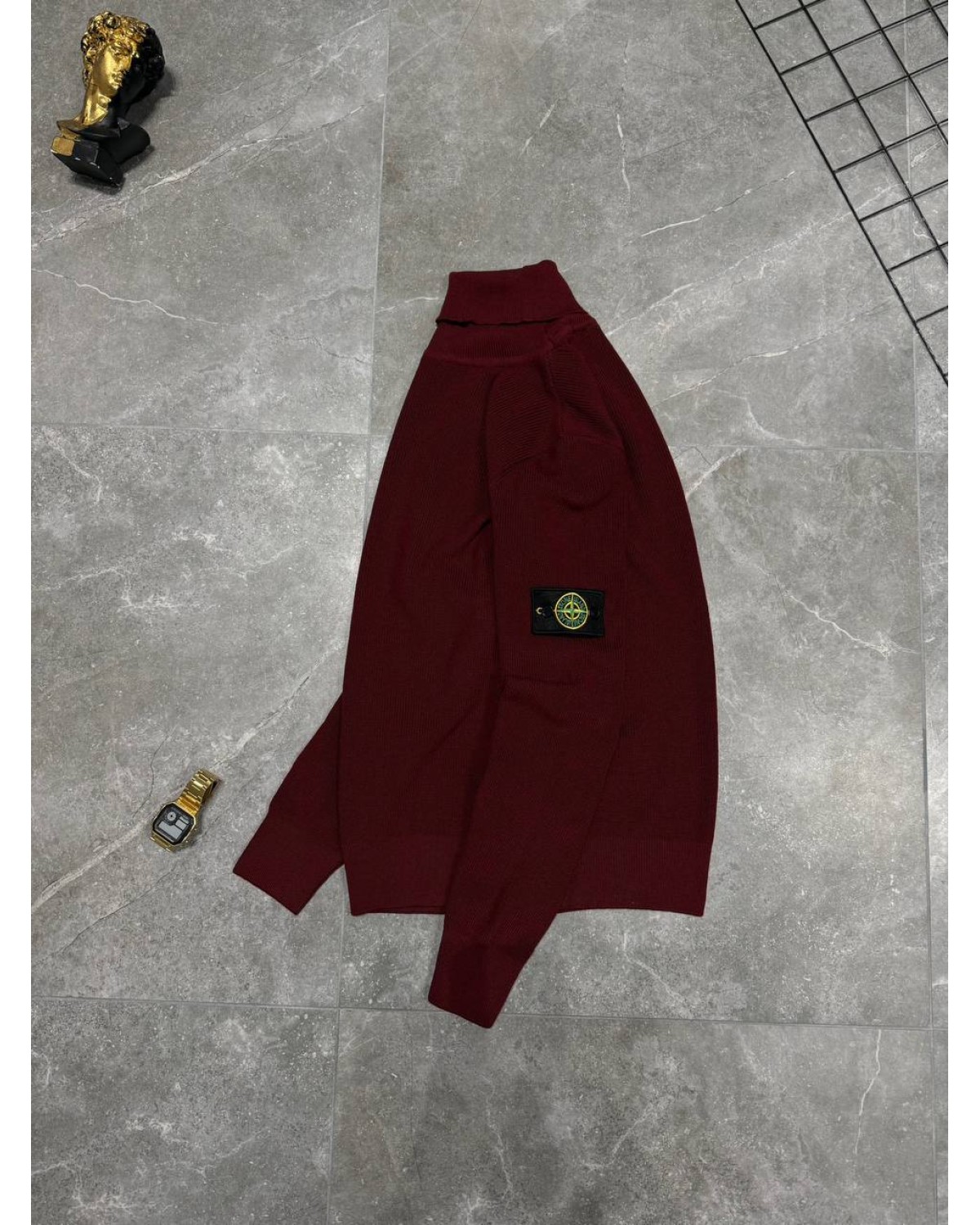 Светер Stone Island червоний