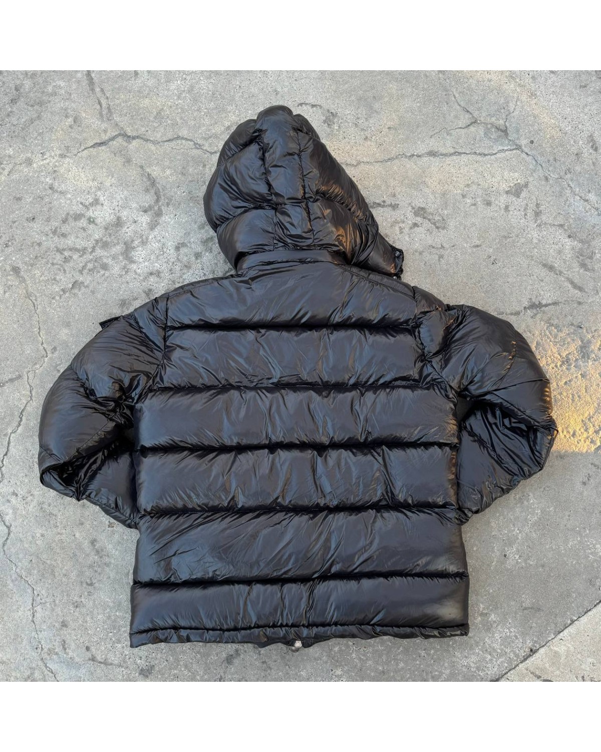 Пуховик Moncler чорний