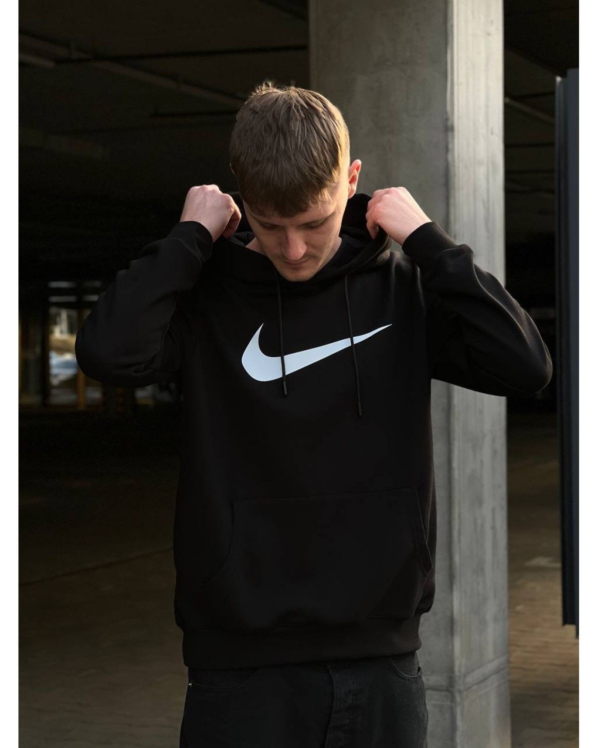 Худі Nike Big Swoosh чорний