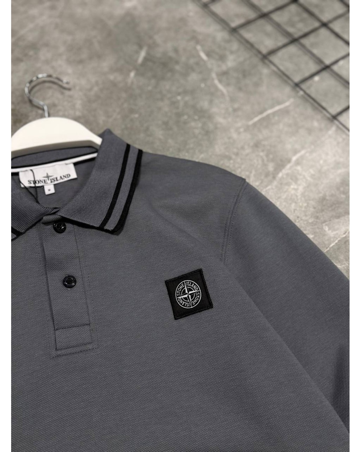 Светр Stone Island графітовий