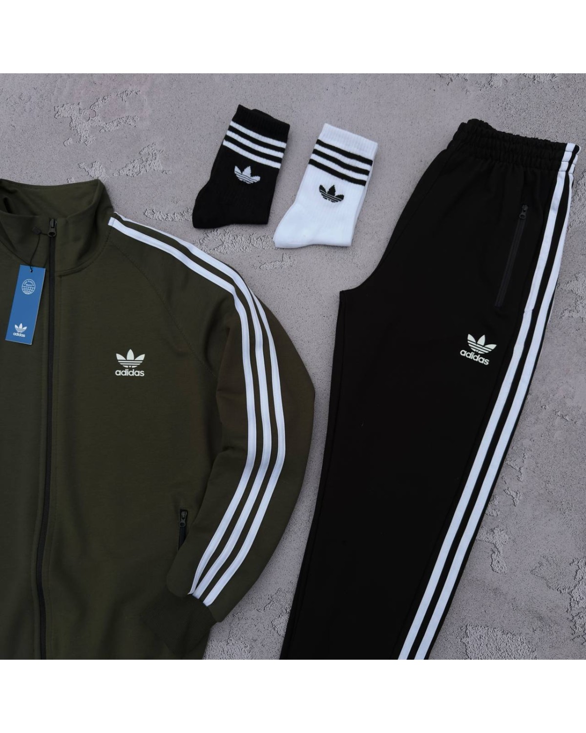 Костюм Adidas олімпійка хакі - штани чорні