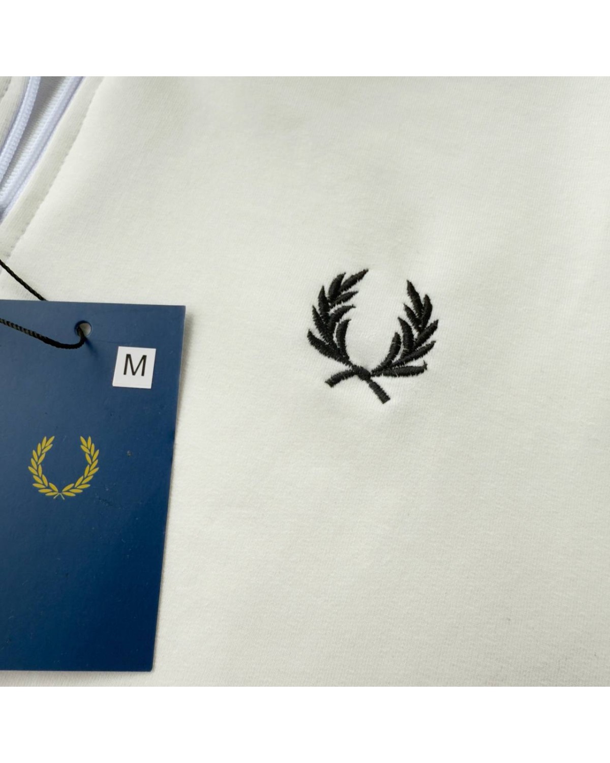 Костюм Fred Perry на лампасах молочно - чорнний