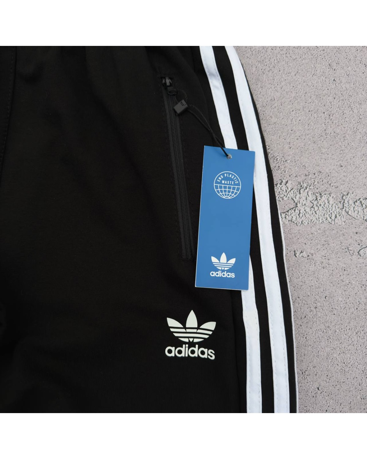 Штани Adidas чорні