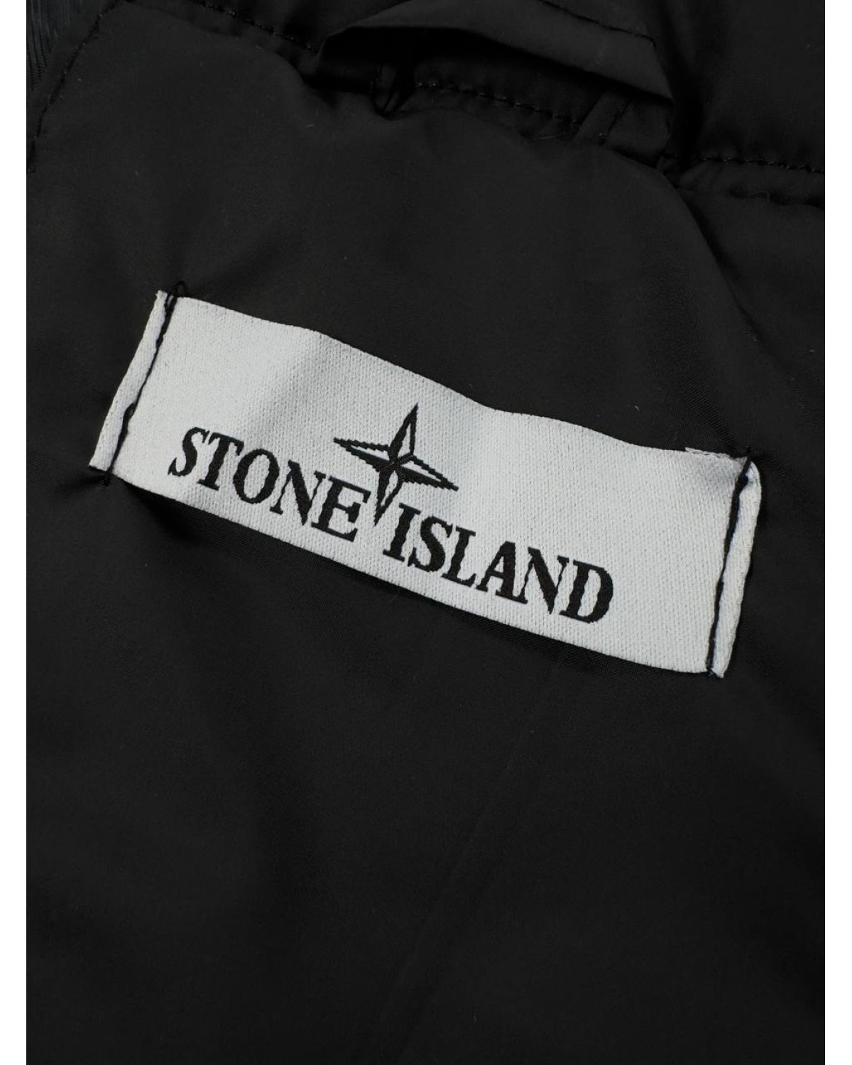 Водовідштовхувальна жилетка Stone Island чорна