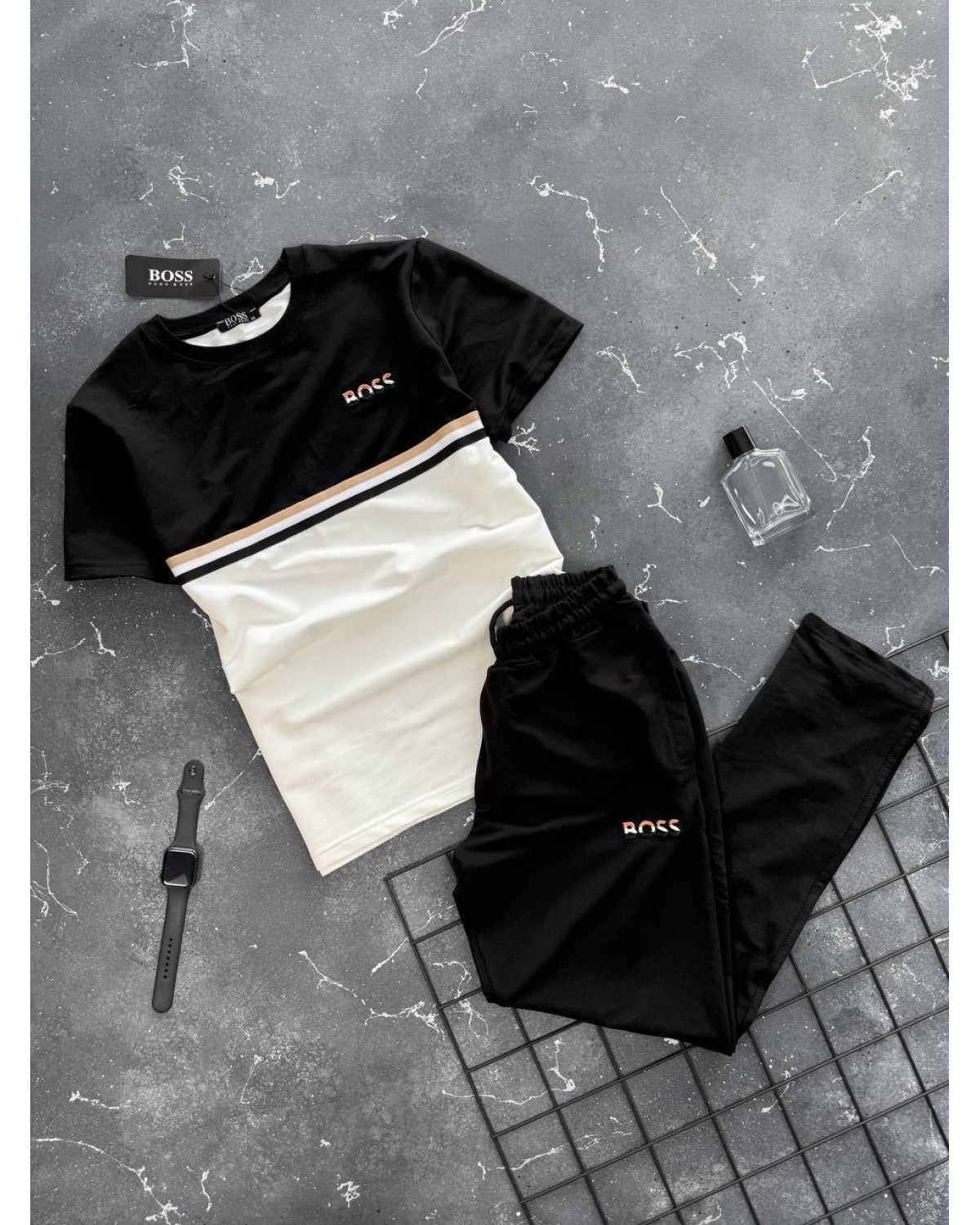 Костюм Hugo Boss чорно - білий