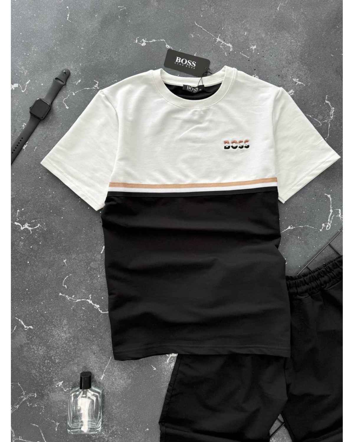 Костюм Hugo Boss біло - чорний