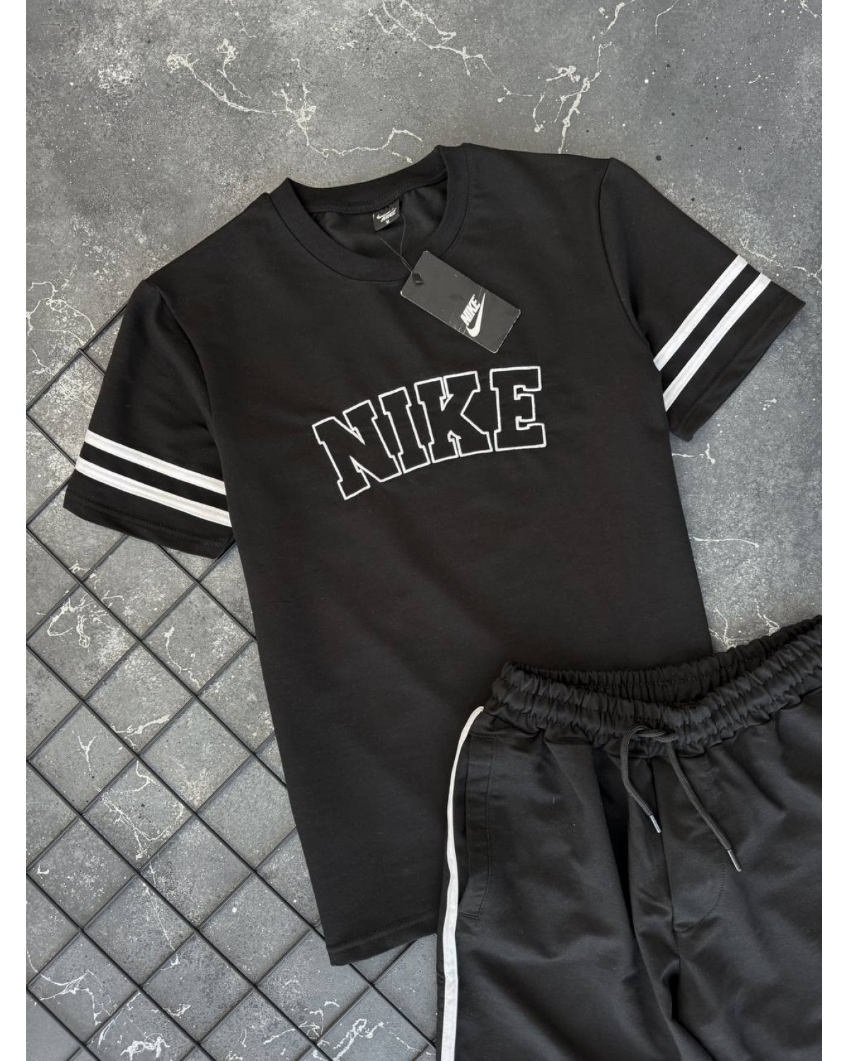 Костюм Nike чорний