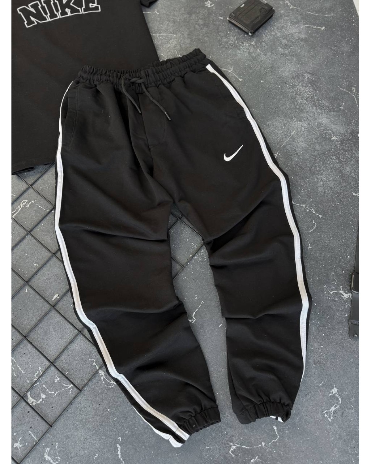 Костюм Nike чорний