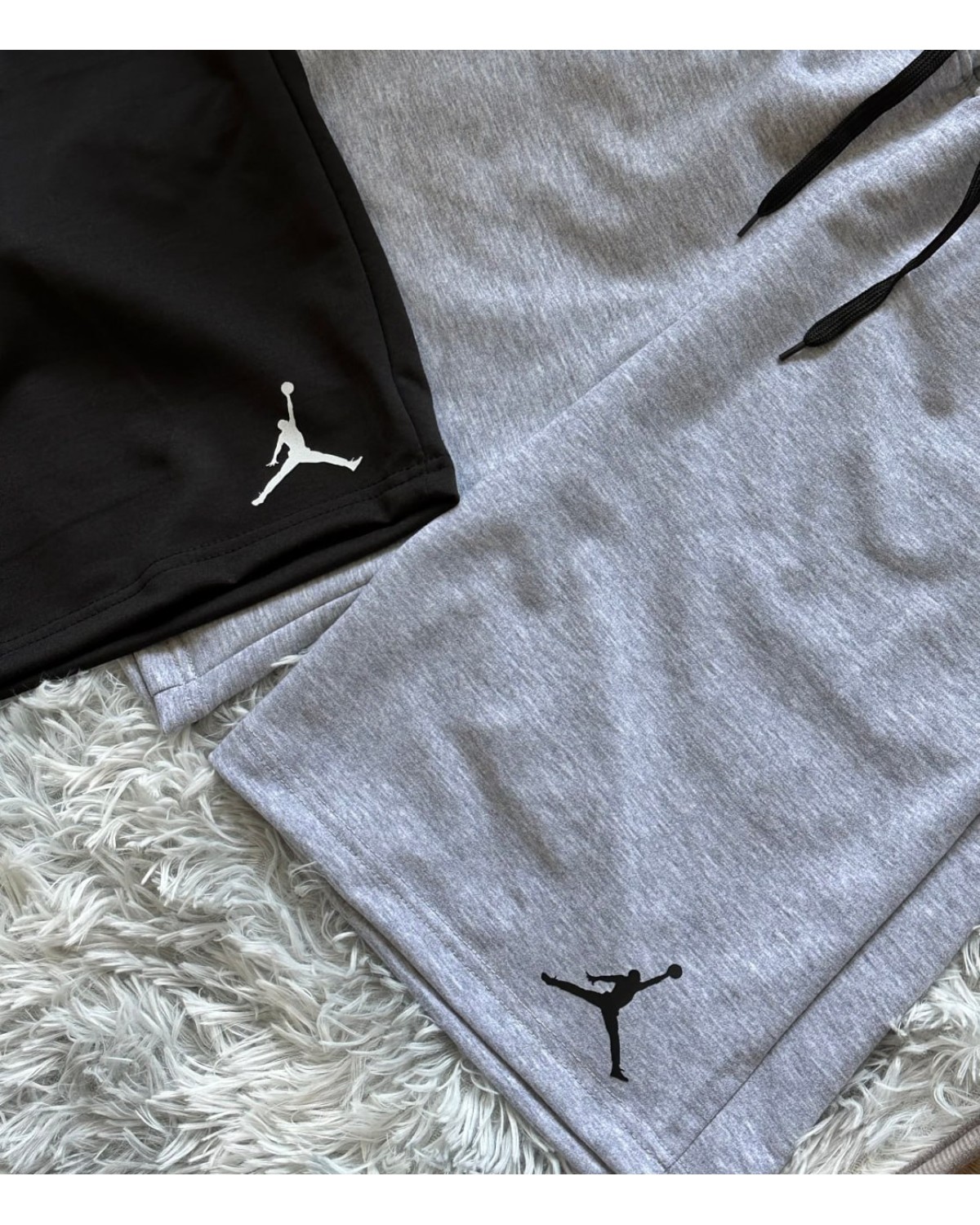 Шорти Nike Air Jordan Mini Logo сірі