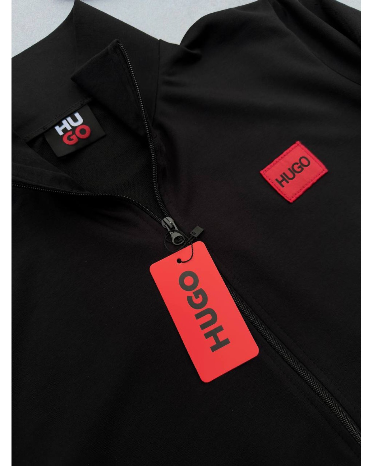 Костюм Hugo Boss чорний