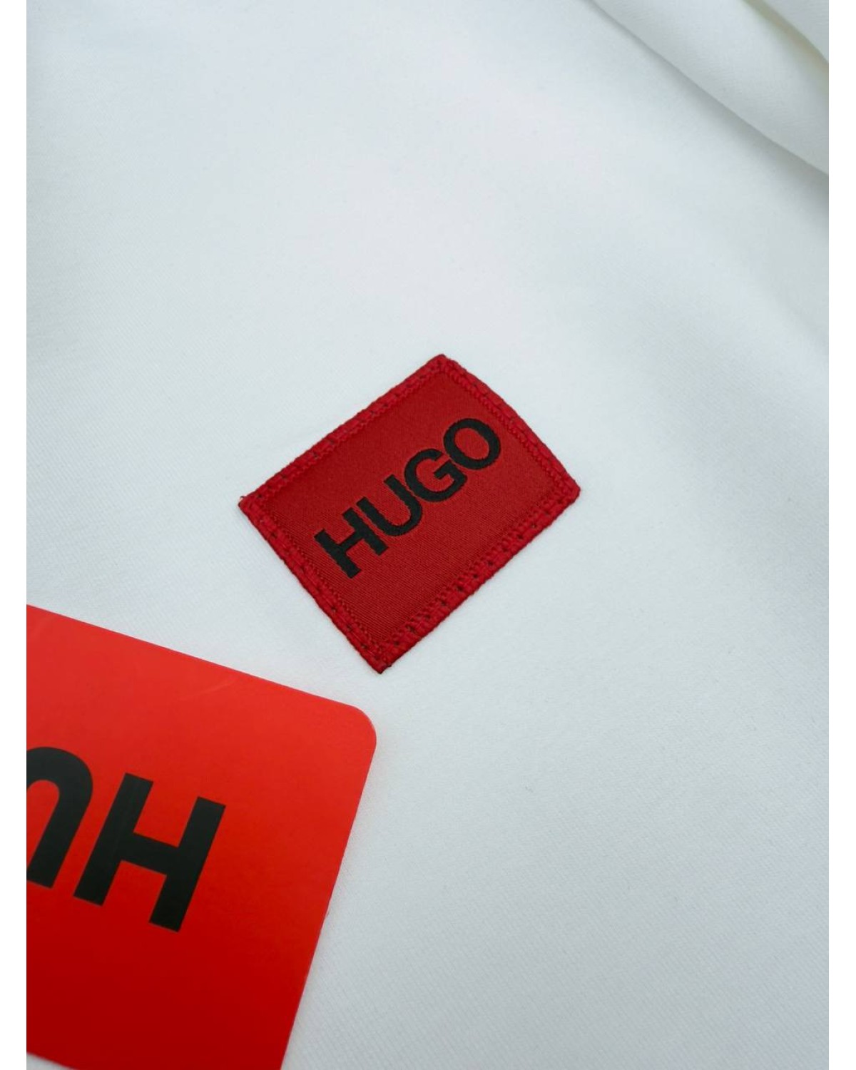 Костюм Hugo Boss молочно - чорний