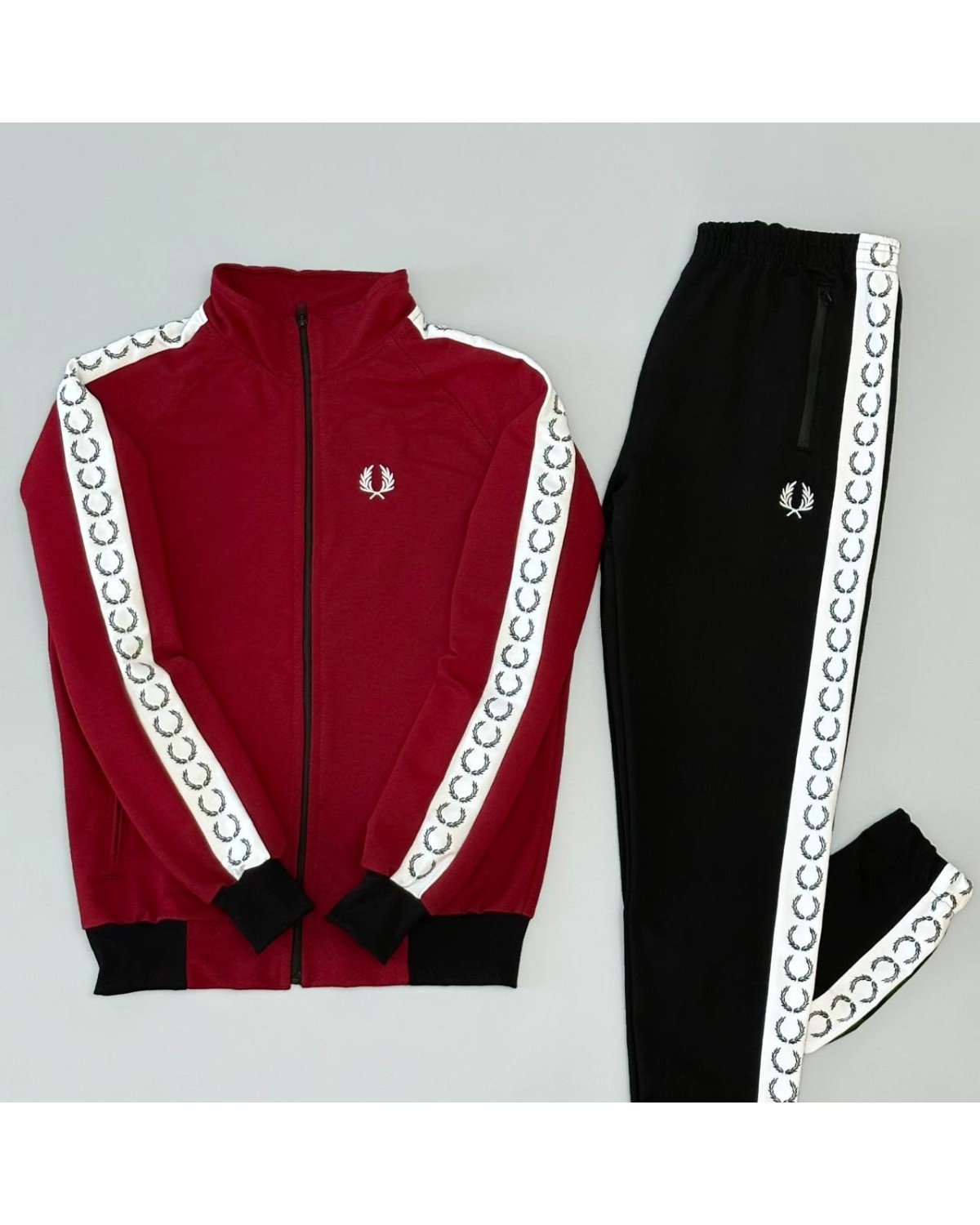 Комплект Fred Perry олімпійка червона х штани чорні х жилетка матова чорна х кепка чорна