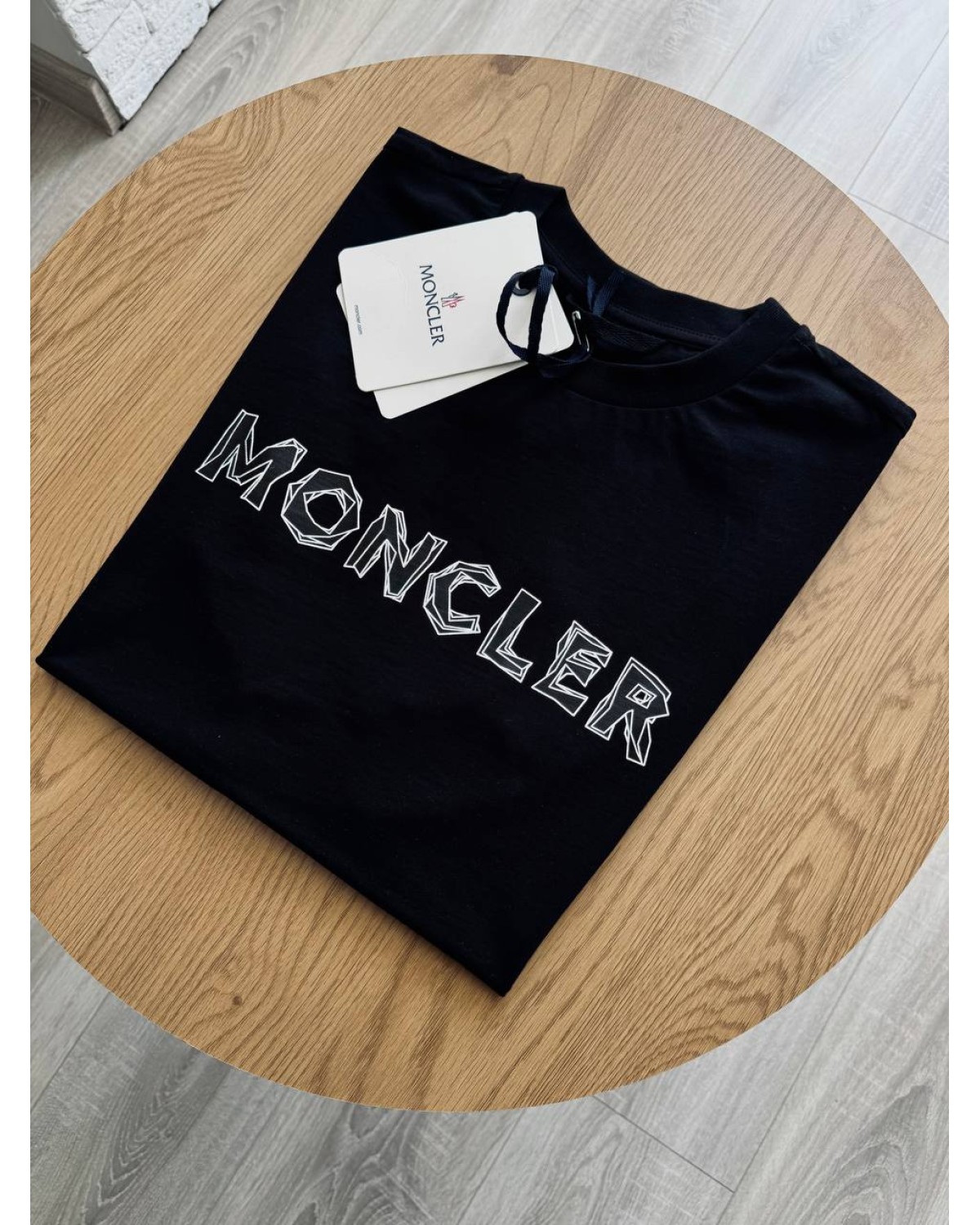 Футболка Moncler чорна