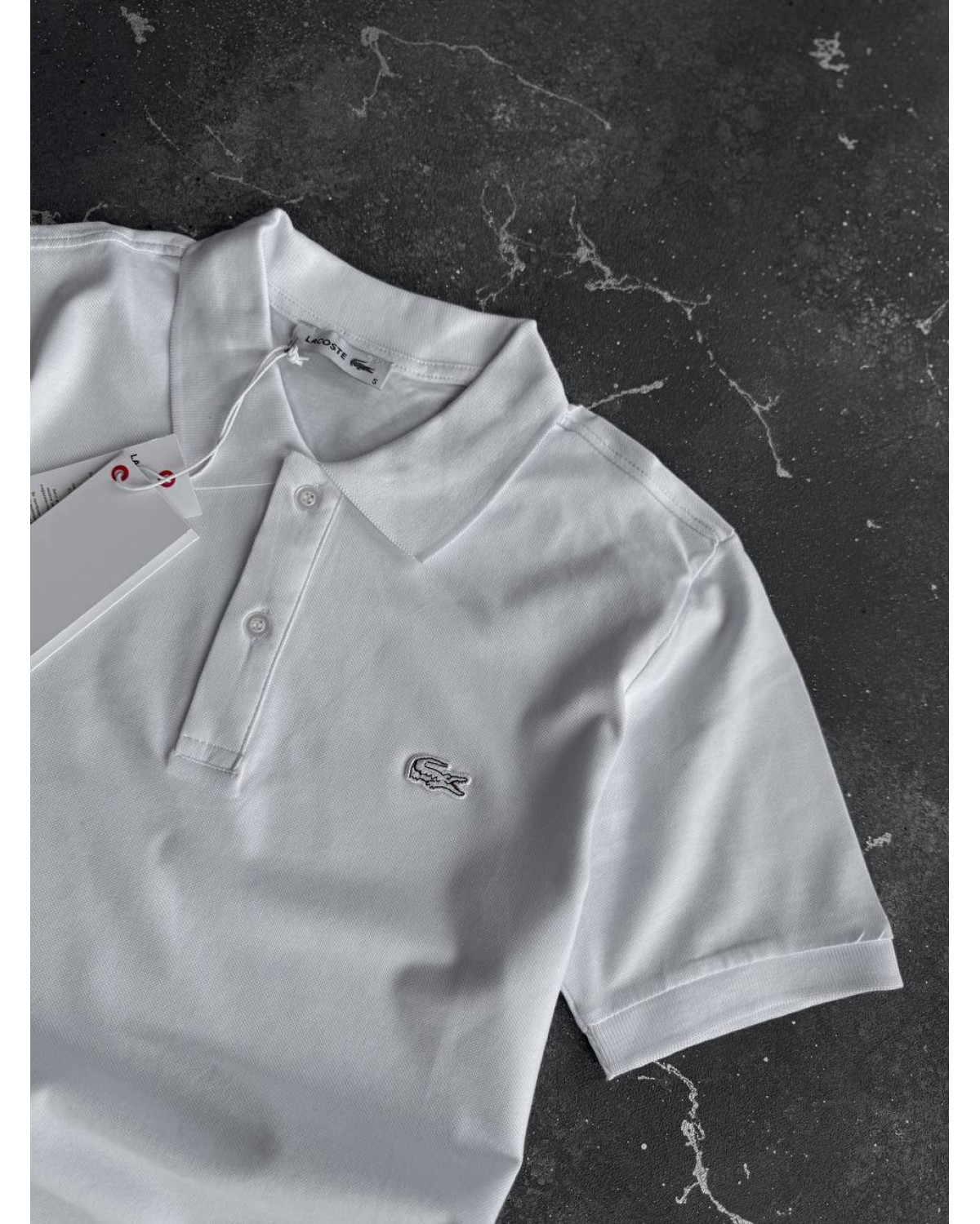 Футболка поло Lacoste біла