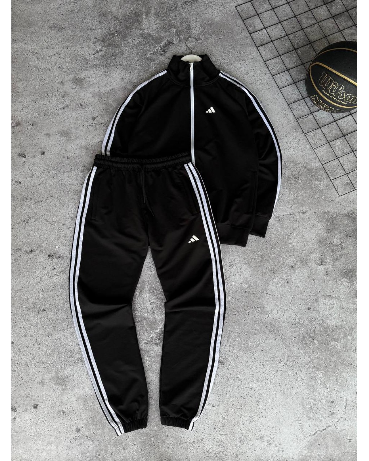 Костюм Adidas чорний