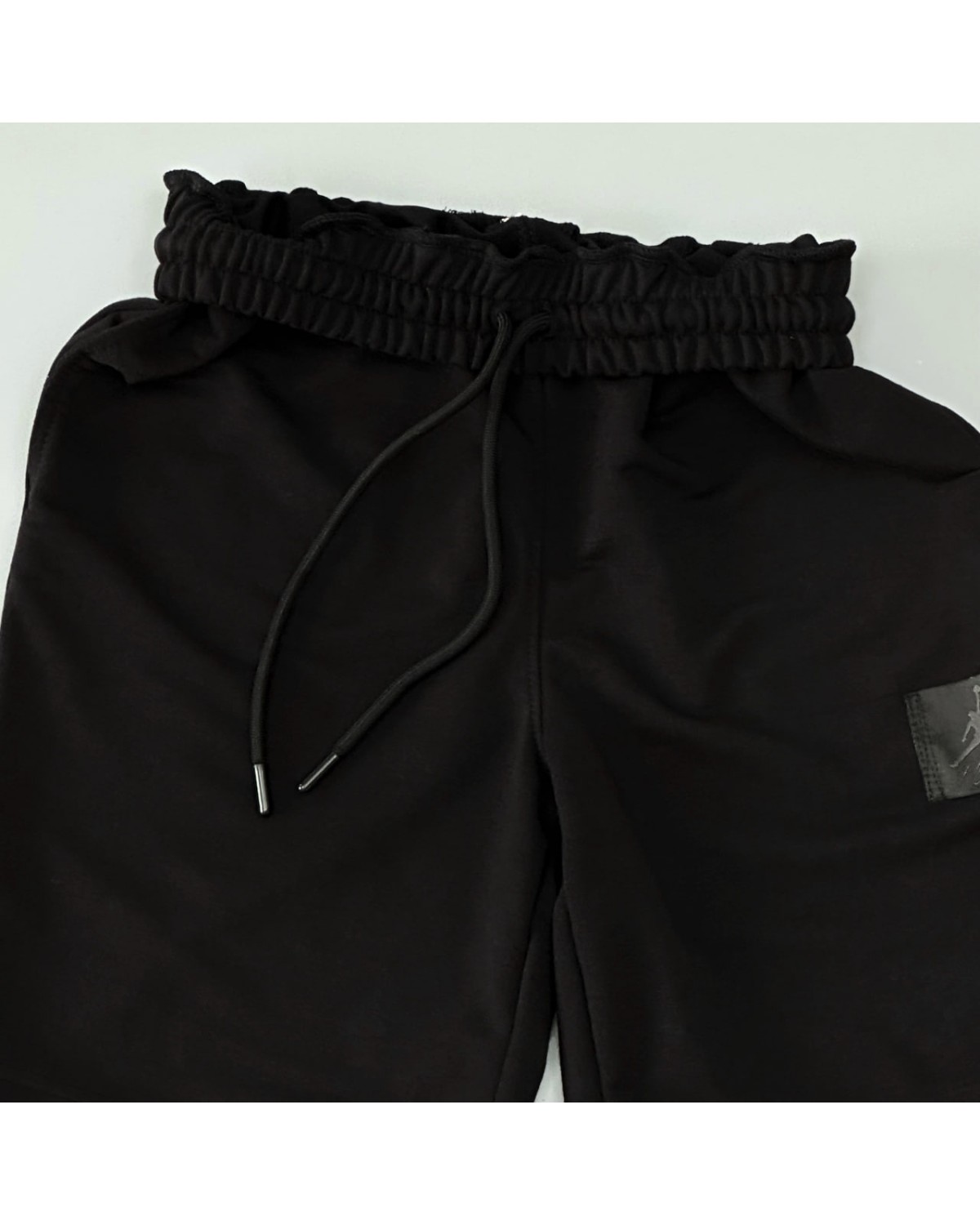 Комплект Air Jordan футболка молочна х шорти чорні х кепка чорна
