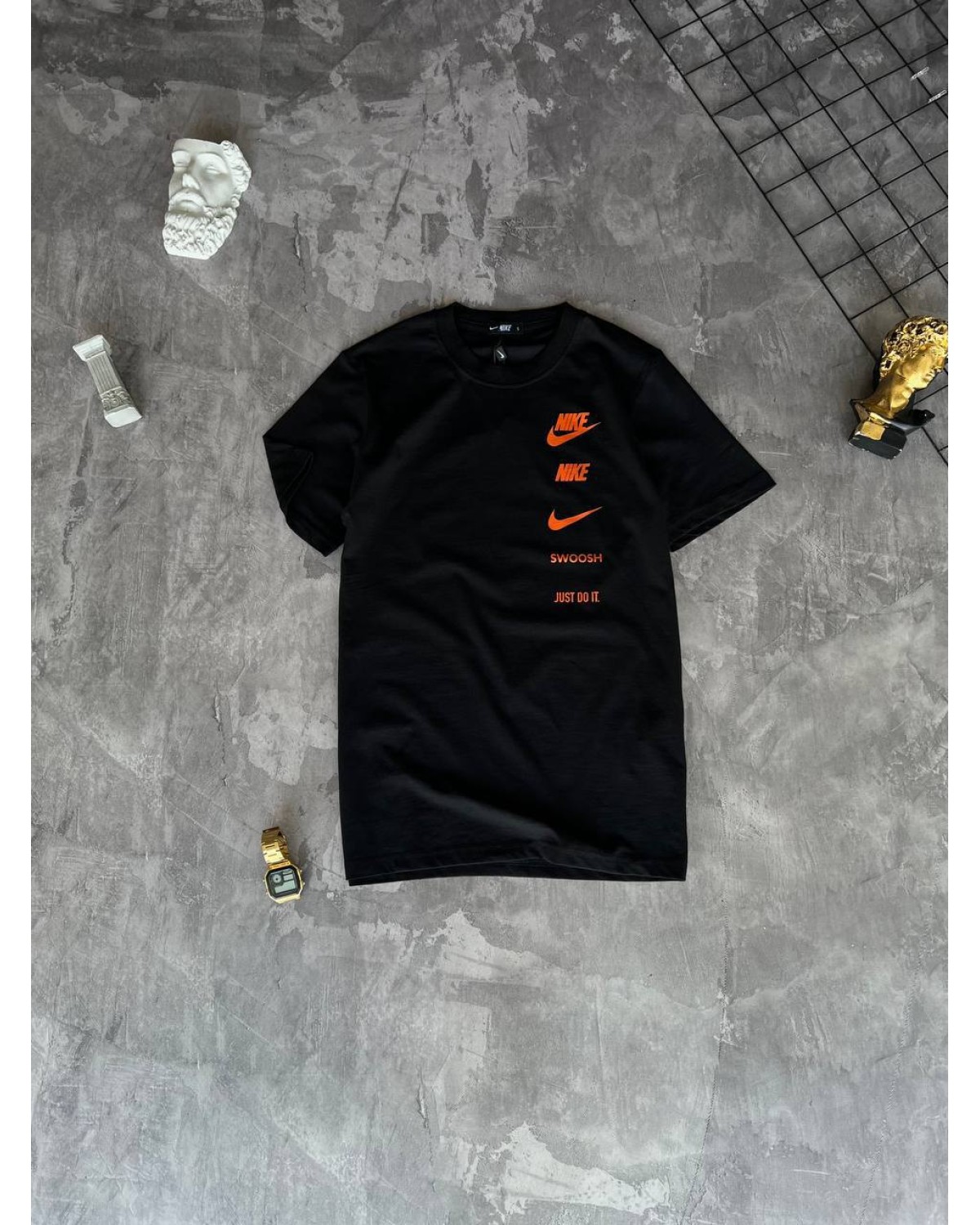 Футболка Nike чорна