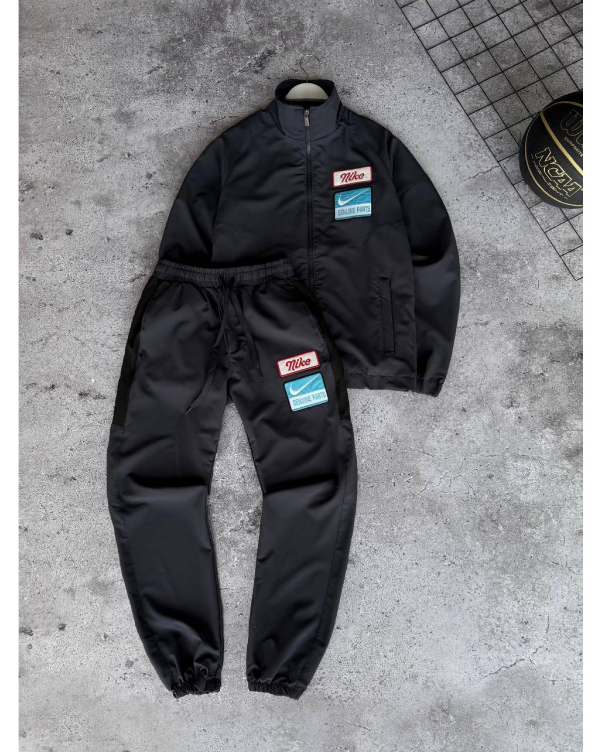 Костюм Nike чорний