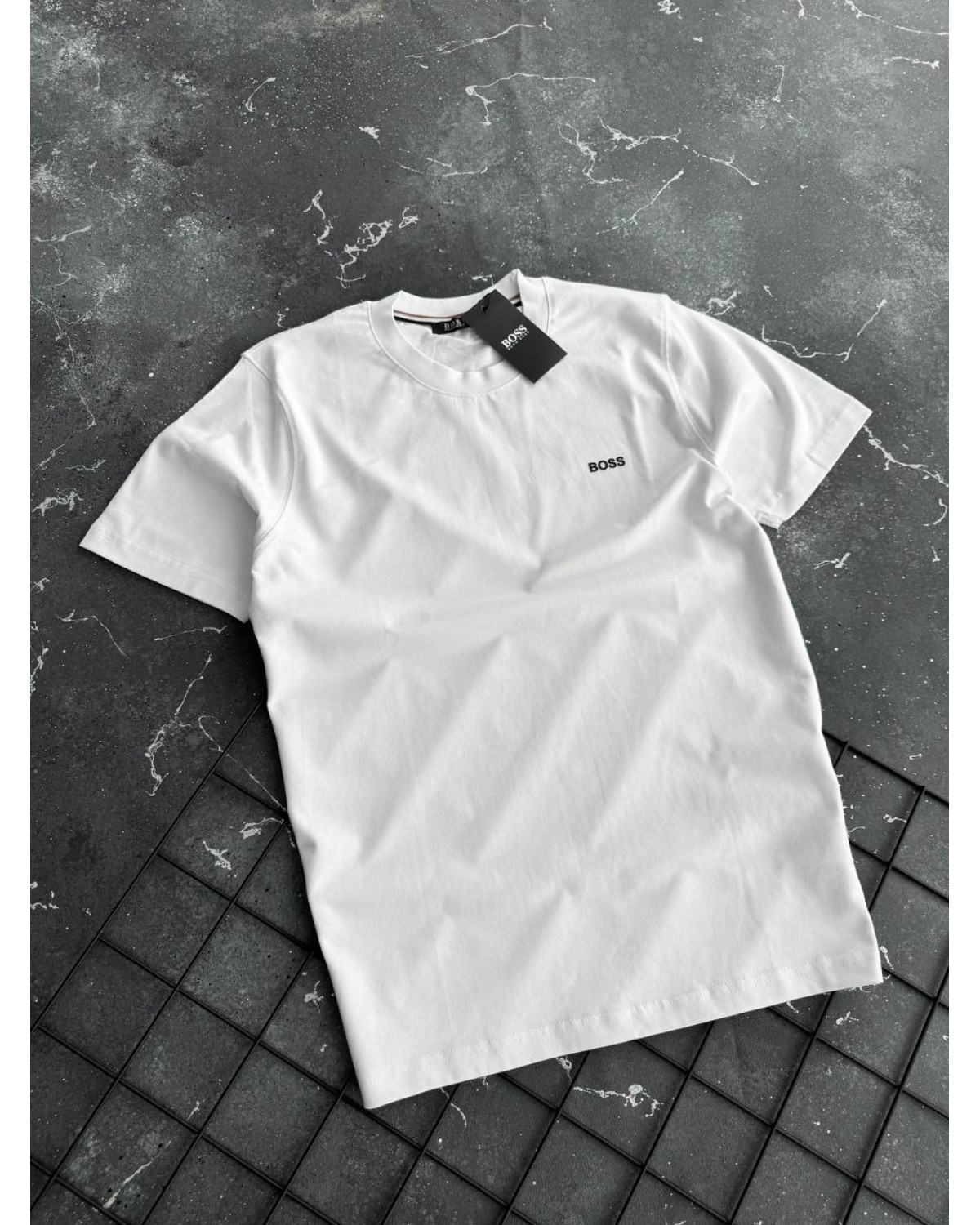 Футболка Hugo Boss біла