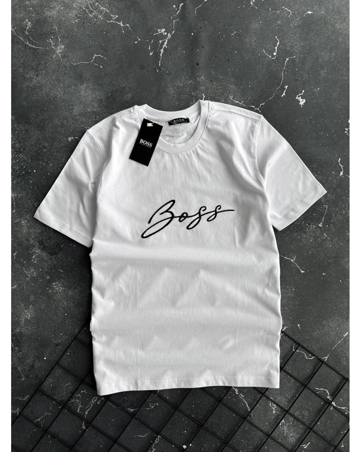 Футболка Hugo Boss біла