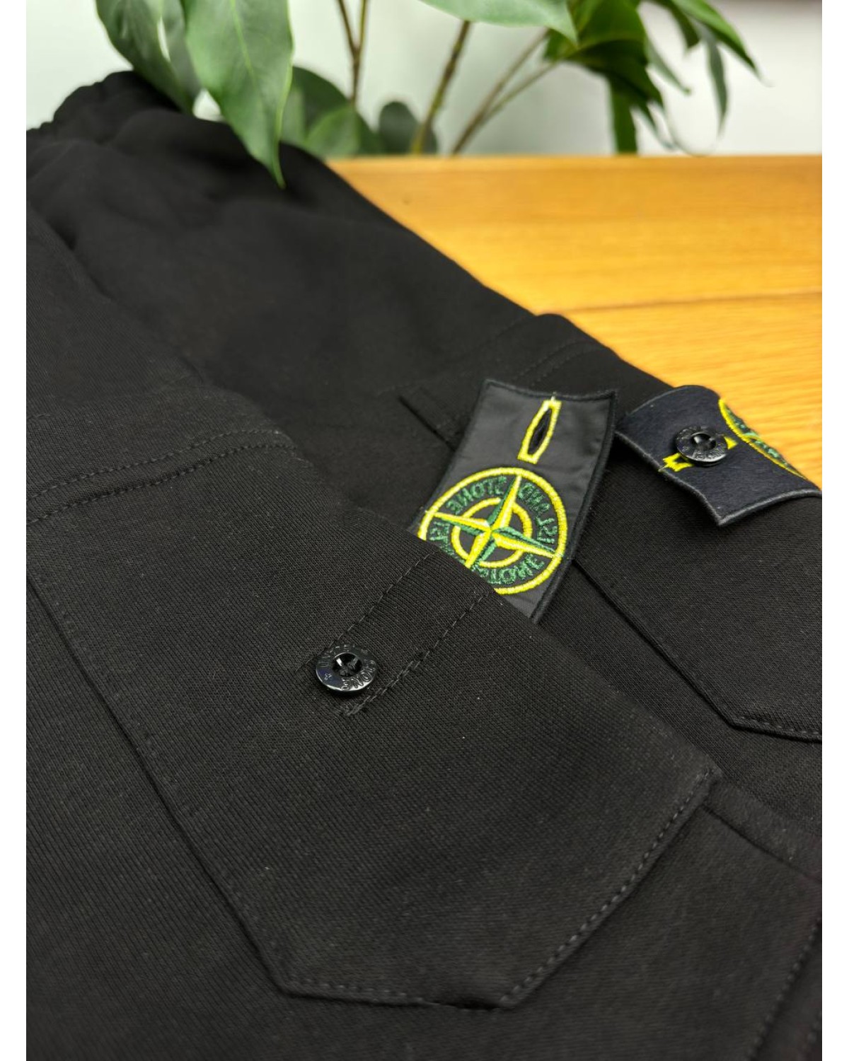 Шорти котонові Stone Island чорні