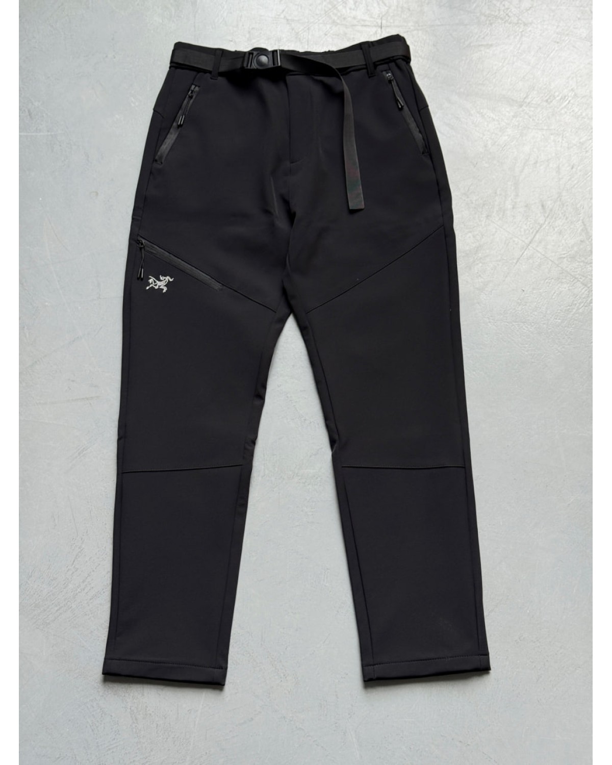 Водовідштовхувальні штани Arcteryx чорні