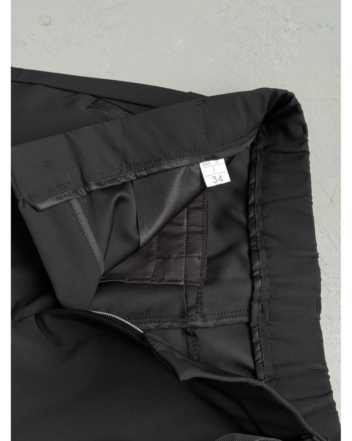 Водовідштовхувальні штани Arcteryx чорні
