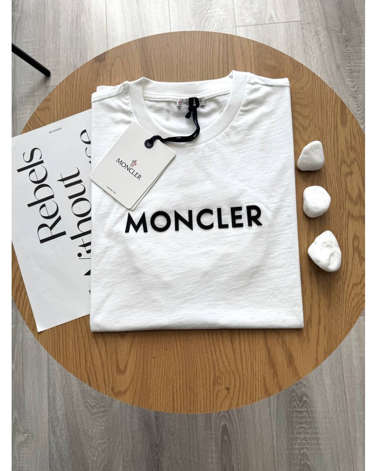 Футболка Moncler біла